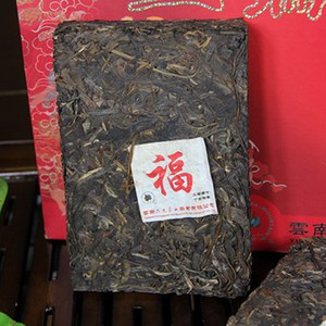 2006年六大茶山 三瑞臨門(mén) 生茶 666克